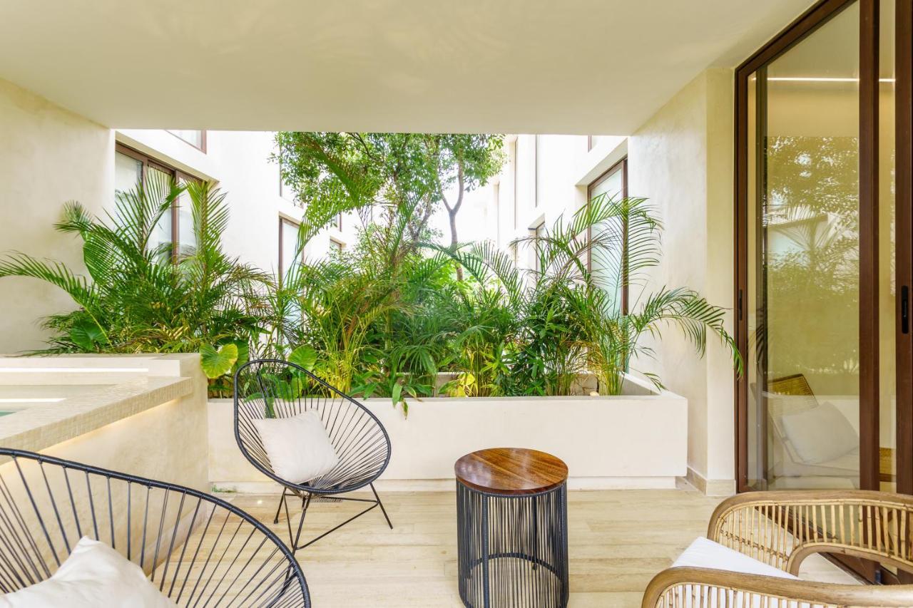 Apartment 204 Hidden Gem In The Heart Of W/ Huge Private Terrace And Pool For 6 Pax Tulum